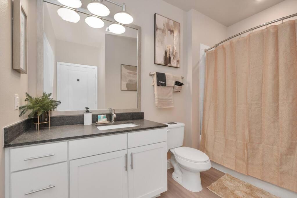 The Golden Treasure Near Kemah Boardwalk! Appartement Buitenkant foto